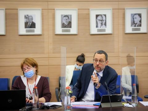 ח"כ צבי האוזר [צילום: נועם מושקוביץ/דוברות הכנסת]