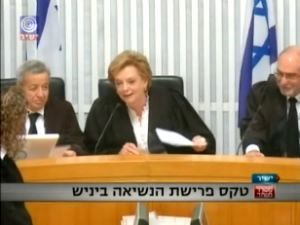 גרוניס, ביניש וריבלין [צילום: מן הטלוויזיה]
