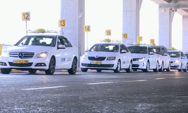 מוניות הדר [צילום: מן הטלוויזיה]
