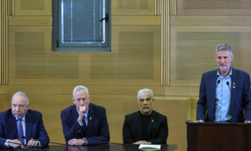 ראשי מפלגות האופוזיציה בהצהרה משותפת [צילום: יונתן זינדל/פלאש 90]