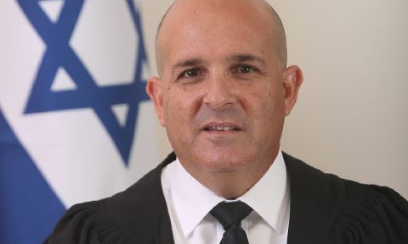 פיין. אין צורך לשמוע עדים