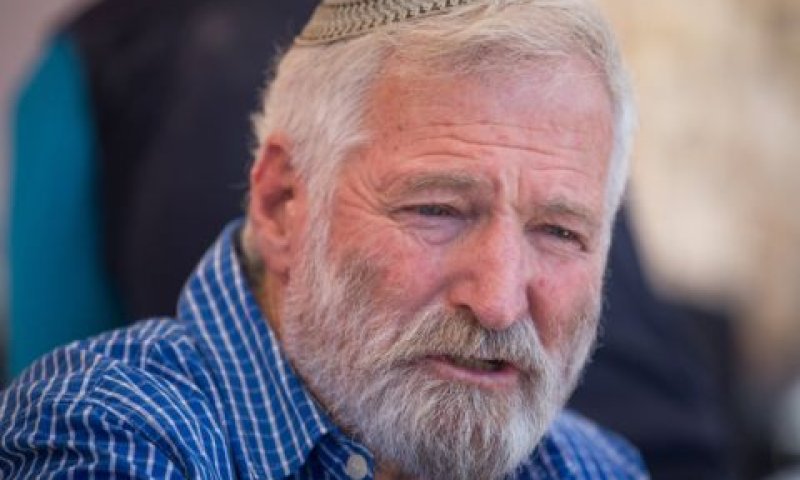 חבר. סגרו בתקיעת כף [צילום: יונתן זינדל, פלאש 90]