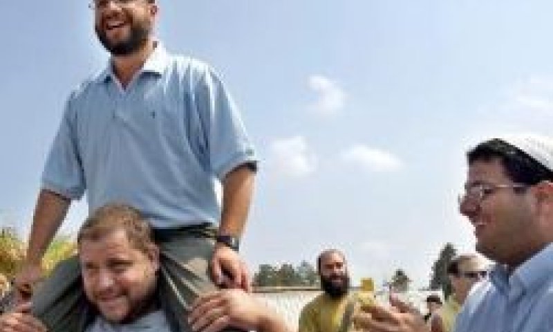 פדרמן ובן-גביר. לא היה צורך ברישיון [צילום: AP]