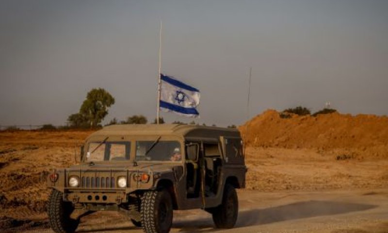 פטרול בגבול עזה [צילום: חיים גולדברג/פלאש 90]