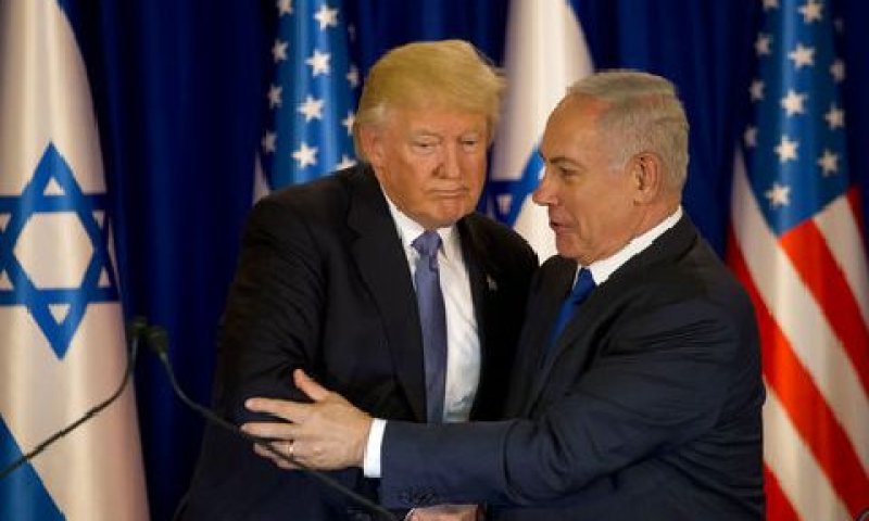 נתניהו וטראמפ. כיוון חדש [צילום: אריאל שליט/AP]