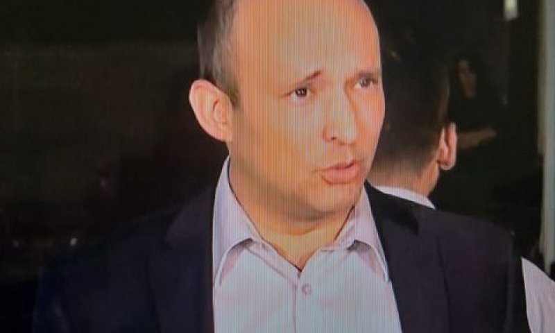 "לכל אדם יש תחליף - גם לי" [צילום: מן הטלוויזיה]