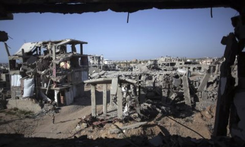 לא מטייחים את התלונות [צילום: AP/Khalil Hamra]