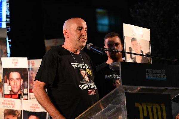 אופיר ברסלבסקי. "ראינו את מחיר ההפקרה" [צילום: פאולינה פטימר]