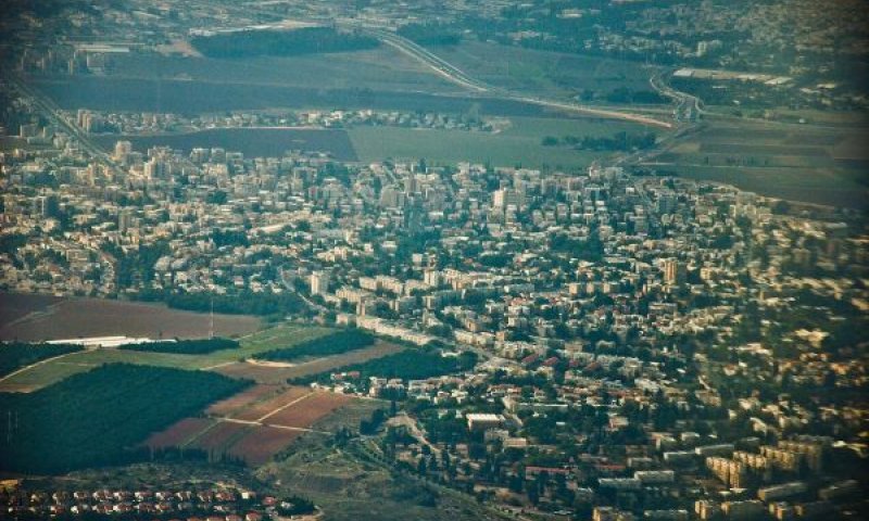 קרית אתא. באיזור התעשייה [צילום: עומר ברנר]