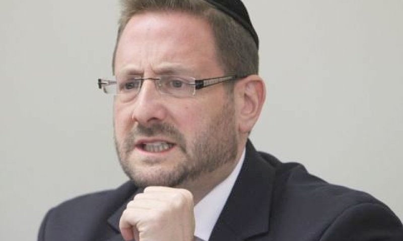 ליפמן. מתראיין גם לתחנות שמשתלחות בו [צילום: פלאש 90]