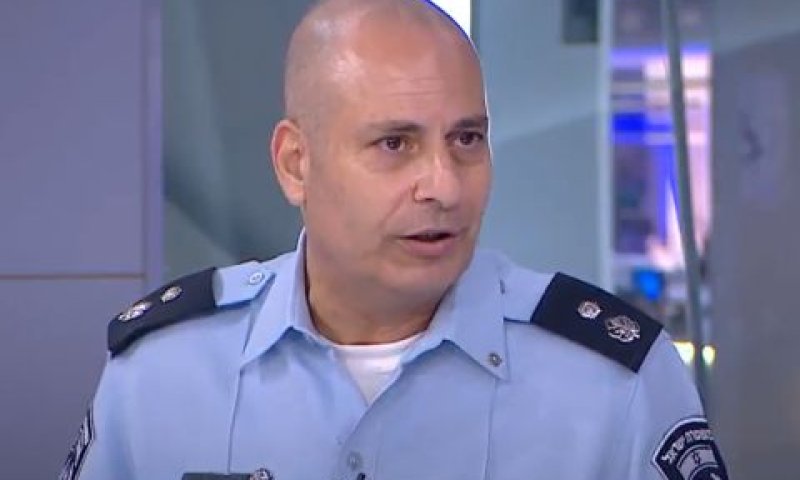 תנ"צ אסי אהרוני [צילום: מן הטלוויזיה]
