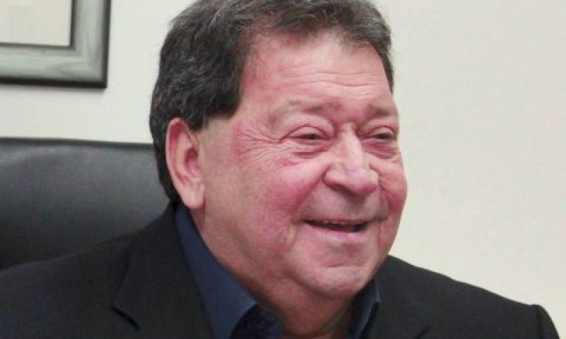בן-אליעזר. נושם בכוחות עצמו [צילום: אסף שילה / ישראל סאן]