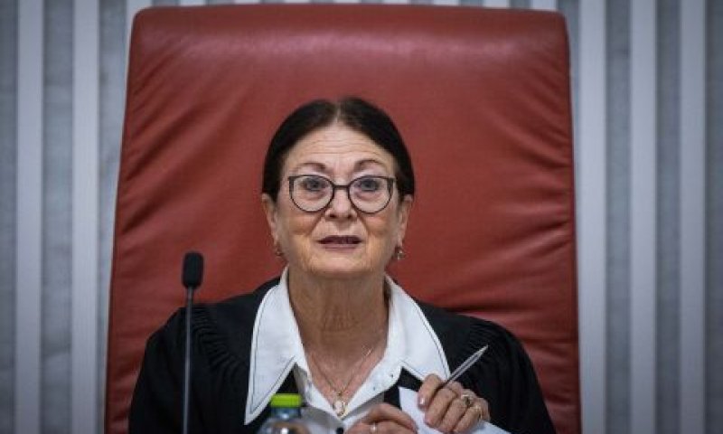 "מידה לא מבוטלת של אומץ" [צילום: יונתן זינדל, פלאש 90]