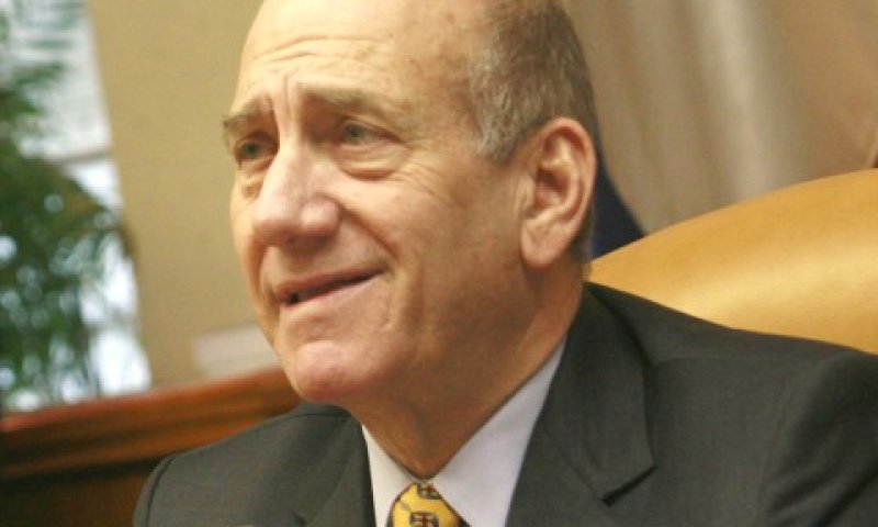 מתלבט. ראש הממשלה אולמרט [צילום: פלאש 90]