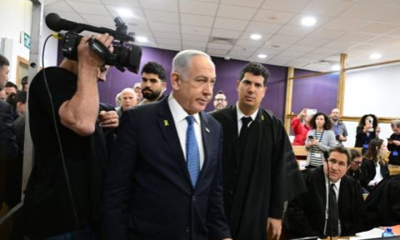 נתניהו בבית המשפט [צילום: יוסי זלינגר]