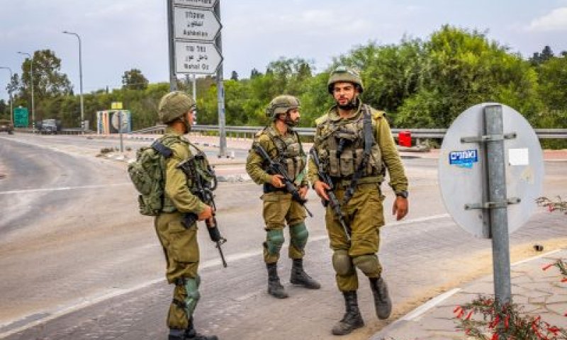הלחימה נמשכת [צילום: יוסי אלוני/פלאש 90]