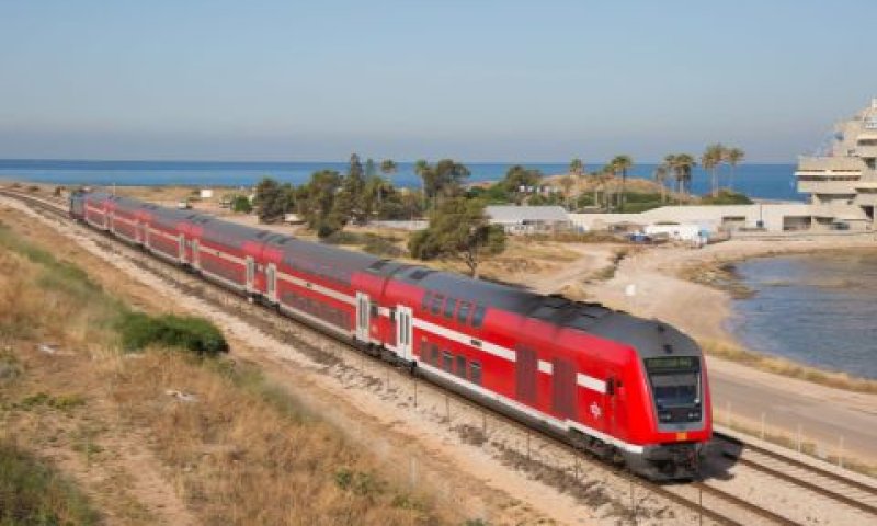 נשים רבות בדרג ההנהלה [צילום: רכבת ישראל]