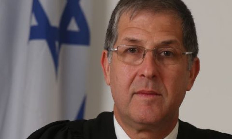 שפירא. רק הנכדים מושלמים