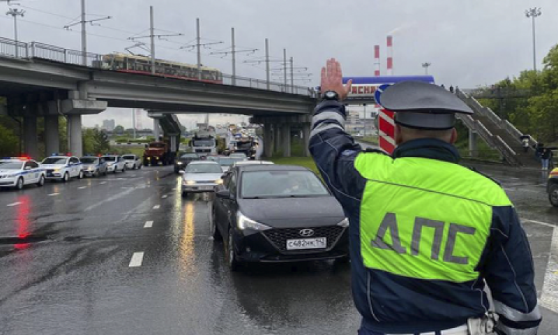 [צילום: משרד הפנים הרוסי של אזור קמרובו/AP]