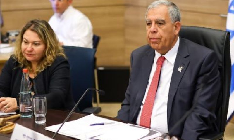 לוי. "מיליארדים צוללים אל קרקעית הים" [צילום: נועם מושקוביץ/דוברות הכנסת]