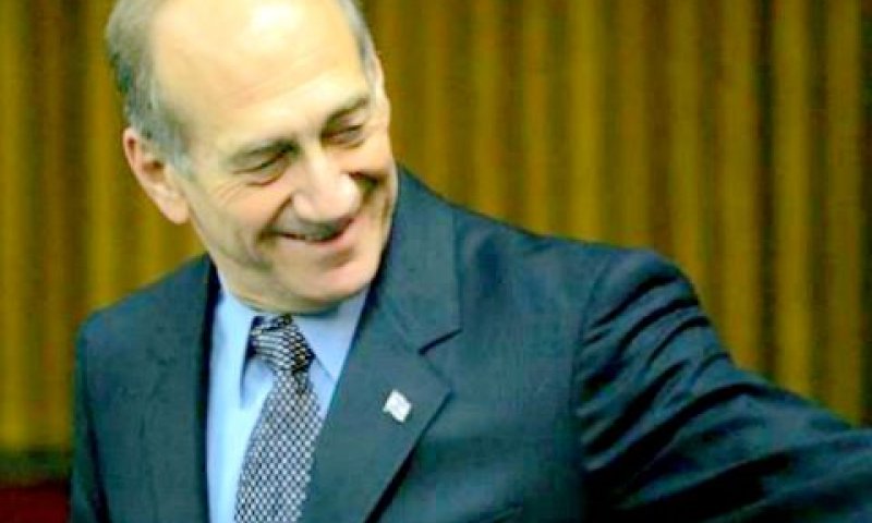 אולמרט. תרומה מפוקפקת [צילום: AP]