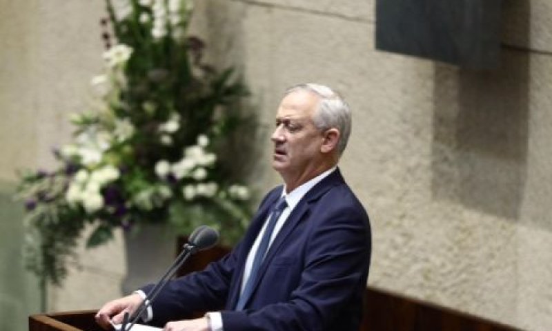גנץ. מפרק את החבילה [צילום: גדעון שרון/דוברות הכנסת]