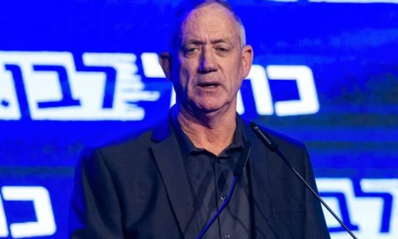 גנץ. יוצגו שאלות קשות [צילום: פלאש 90]