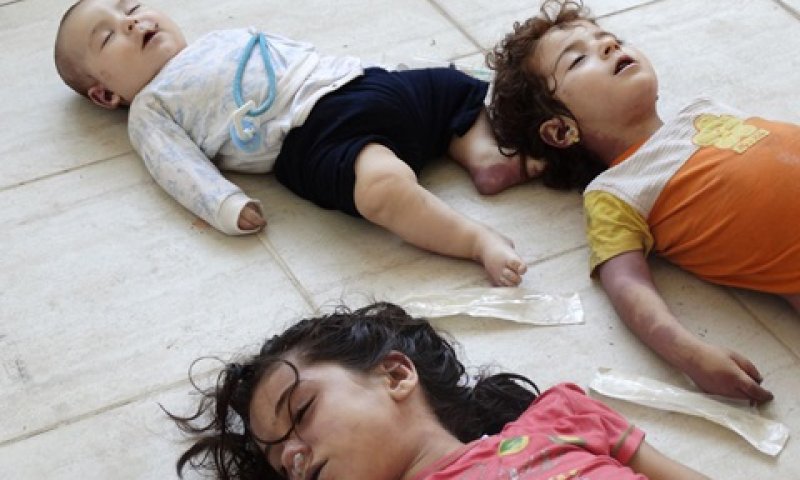 מקרבנות הטבח הכימי [צילום: AP]
