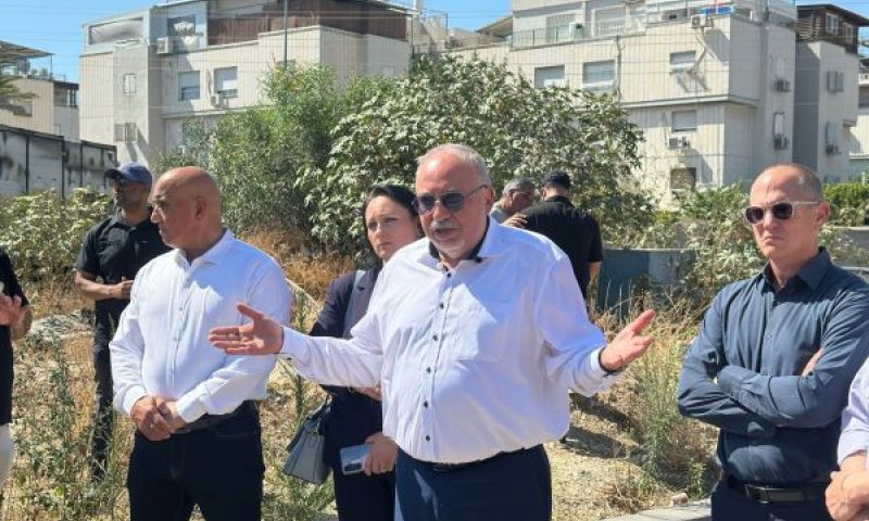 ישראל ביתנו בזירת הרצח בלוד