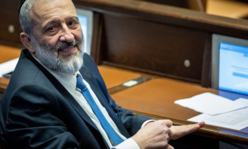 דרעי. "רמייה ומסך עשן" [צילום: יונתן זינדל, פלאש 90]