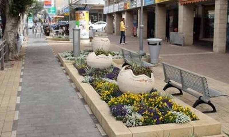 רחוב אחוזה [צילום: עיריית רעננה]