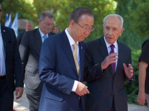 פרס ובאן קי מון. מגעים אינטנסיביים לפתרון [צילום: פלאש 90]
