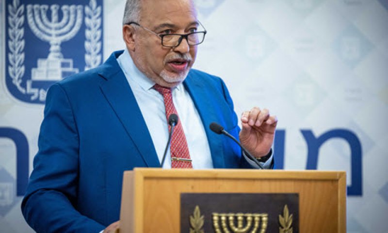 ליברמן. "השלכות על כל המשק" [צילום: יונתן זינדל/פלאש 90]