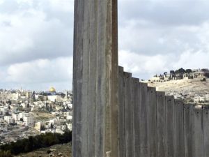 מחלוקת על גדר ההפרדה [צילום: AP]