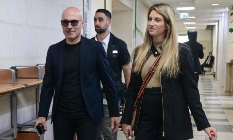 נוה וכץ בבית המשפט המחוזי מרכז [צילום: אבשלום ששוני, פלאש 90]