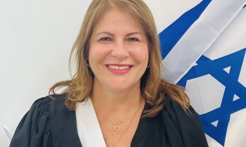 גרוסמן. "חוסר ממשות"