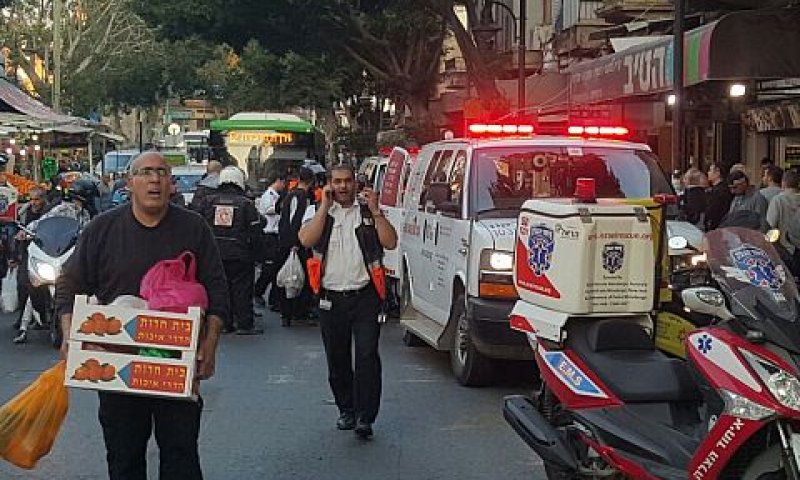 באי השוק נמלטו [צילום: ראובן יצחק]