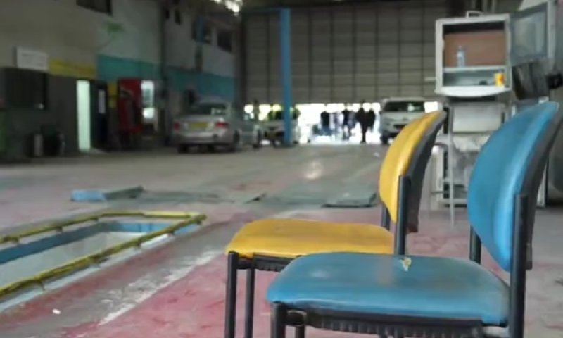 החשד: קבלת שוחד תמורת העברת הרכב בטסט [צילום: משטרת ישראל]