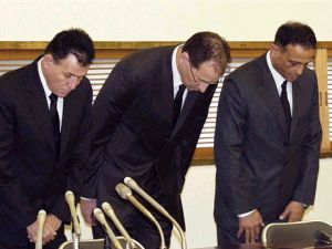 מפגש אנשי צים והמשפחות [צילומים: AP]