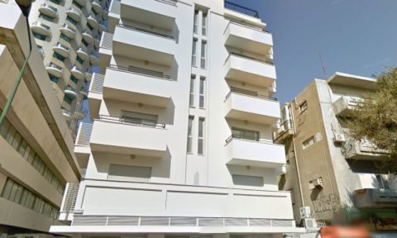 בניין המריבה [צילום: סטריט וויו]