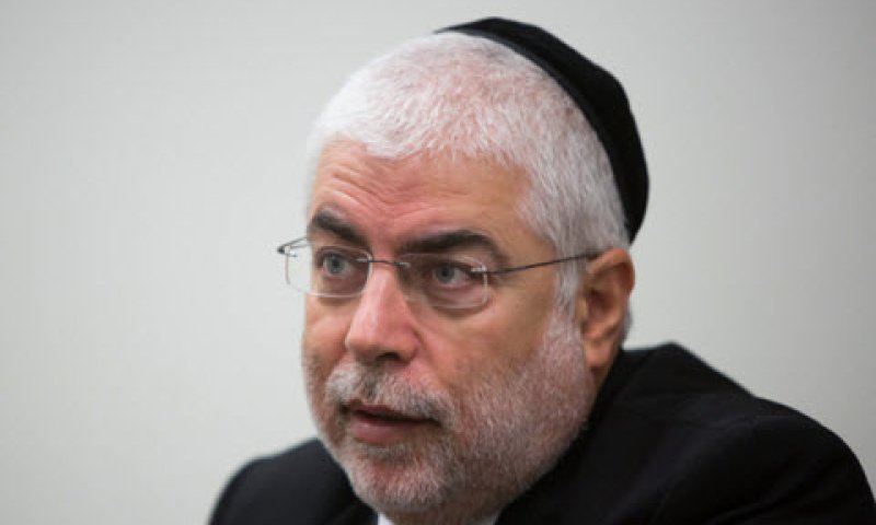 בניזרי. טוען לחפותו [צילום: יונתן זינדל, פלאש 90]