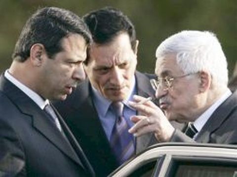 אבו מאזן ודחלאן מתייעצים