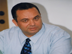 ראש סוכני הנסיעות יוסי פתאל, זועם