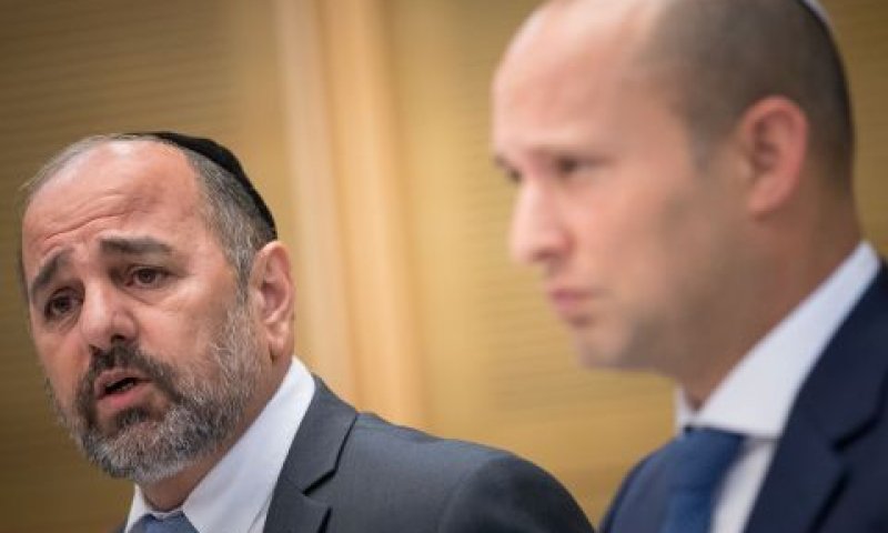 שר החינוך ויו"ר ועדת החינוך [צילום: יונתן סינדל / פלאש 90]