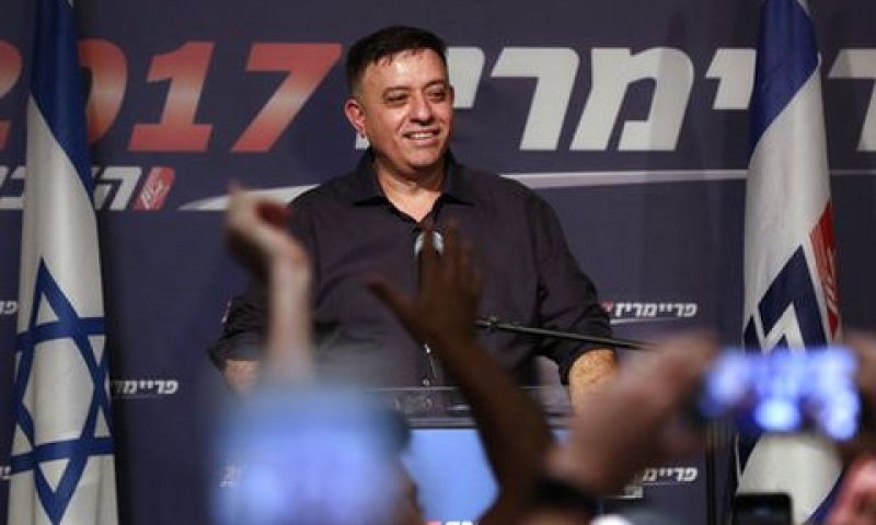 גבאי. ניגע בלבבות [צילום: צפריר אביוב/AP]