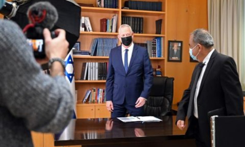 "ראינו מה קרה בנמל ביירות" [צילום: טל עוז/משרד הביטחון]