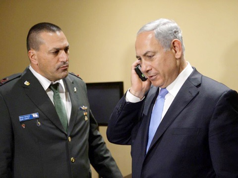 ראש הממשלה, בנימין נתניהו, הנמצא בארה"ב מתעדכן על המבצע [צילום: פלאש 90]