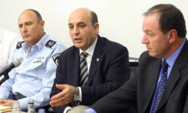 מימין לשמאל: גדעון סיטרמן, שאול מופז ושחר איילון [צילום: ששון תירם]