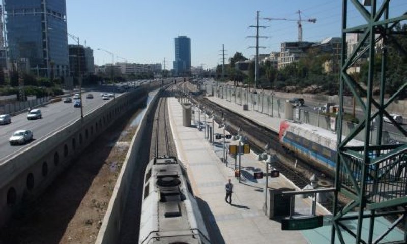 תחנת רכבת השלום [צילום: איתמר לוין]