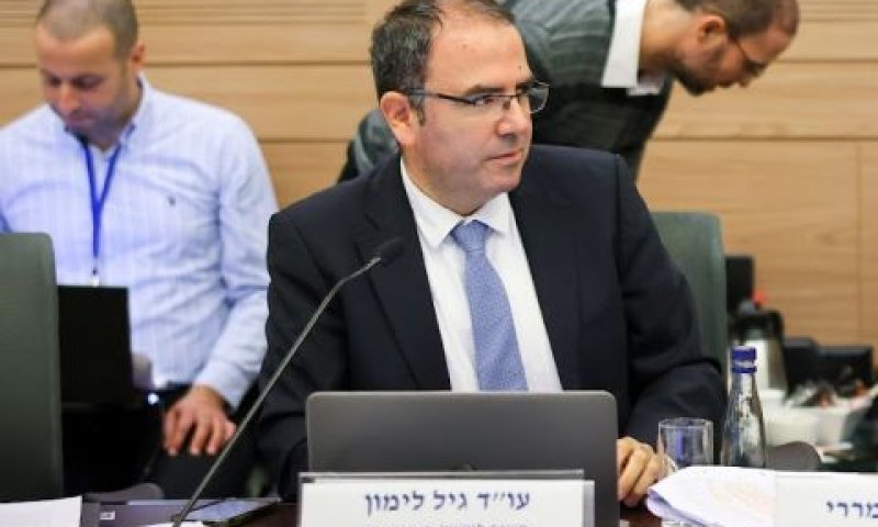 לימון. מניעה מוחלטת של ביקורת שיפוטית על סבירות ההחלטה [צילום: נועם מושקוביץ/דוברות הכנסת]